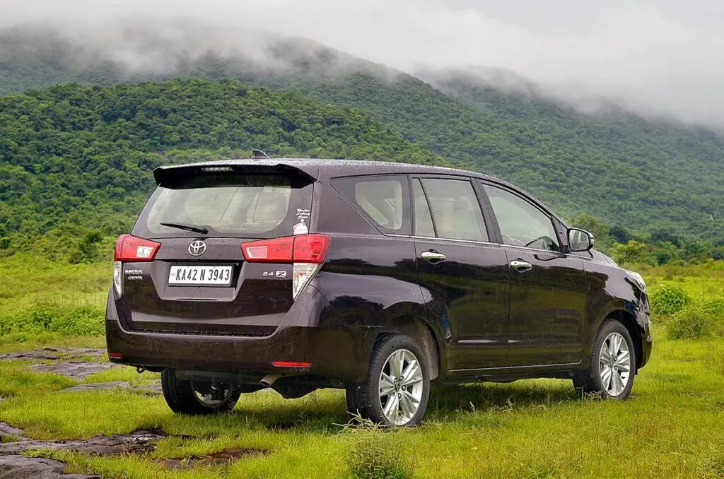 Car for Char Dham Yatra